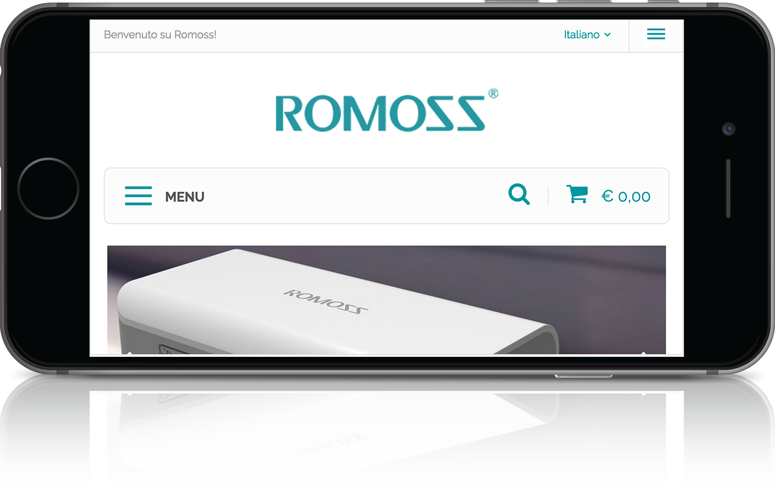 mockup iPhone dello sviluppo del sito web ecommerce responsivo per Romoss visibile da mobile